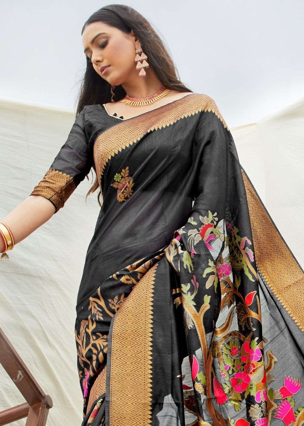 Black and Grey Handloom Woven Silk Saree - Colorful Saree