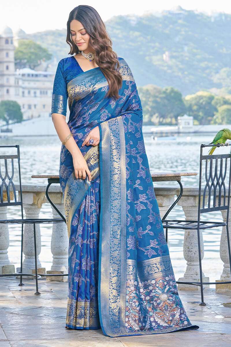 Beautiful Blue Kanjivaram Silk Saree With Entrancing Blouse Piece - Colorful Saree