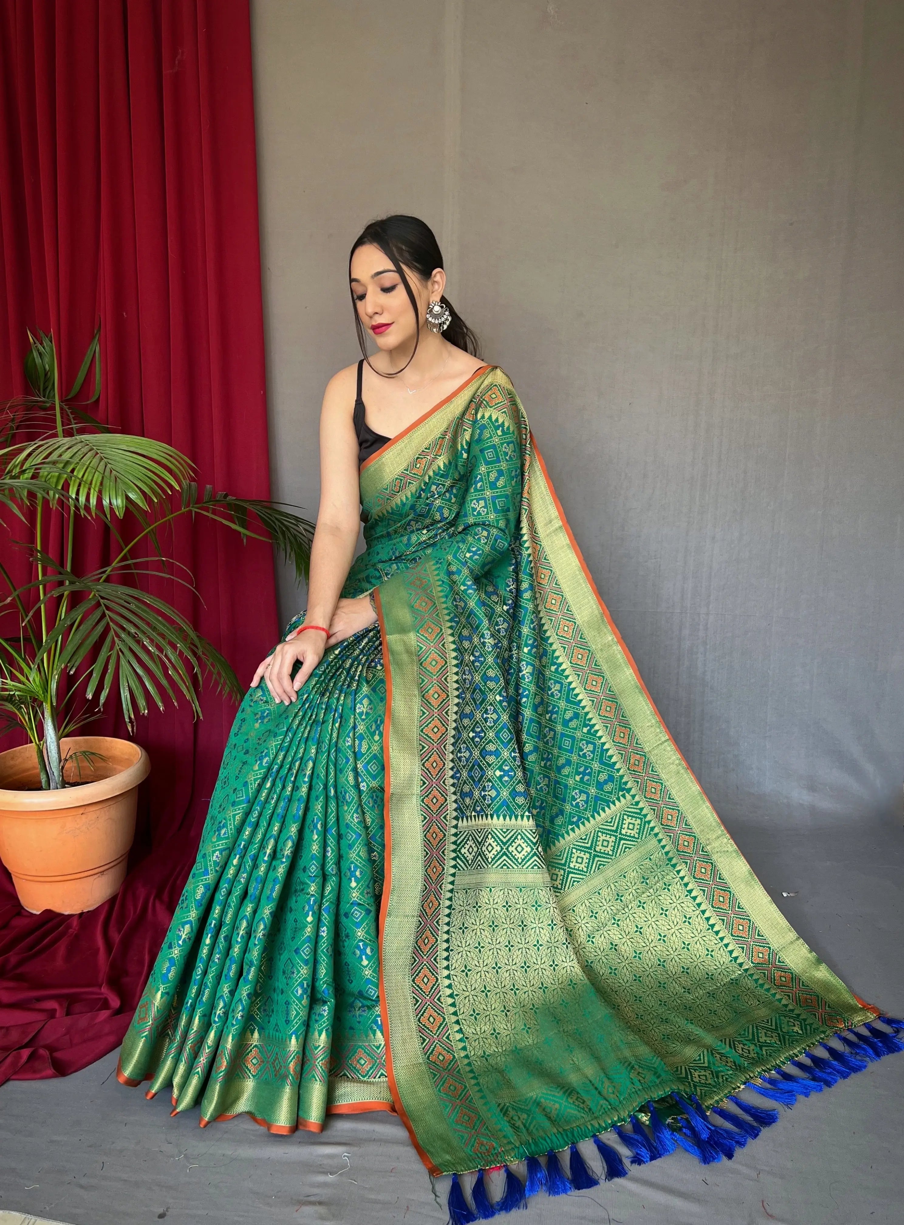 Green Rajkoti Patola Silk Woven Saree - Colorful Saree