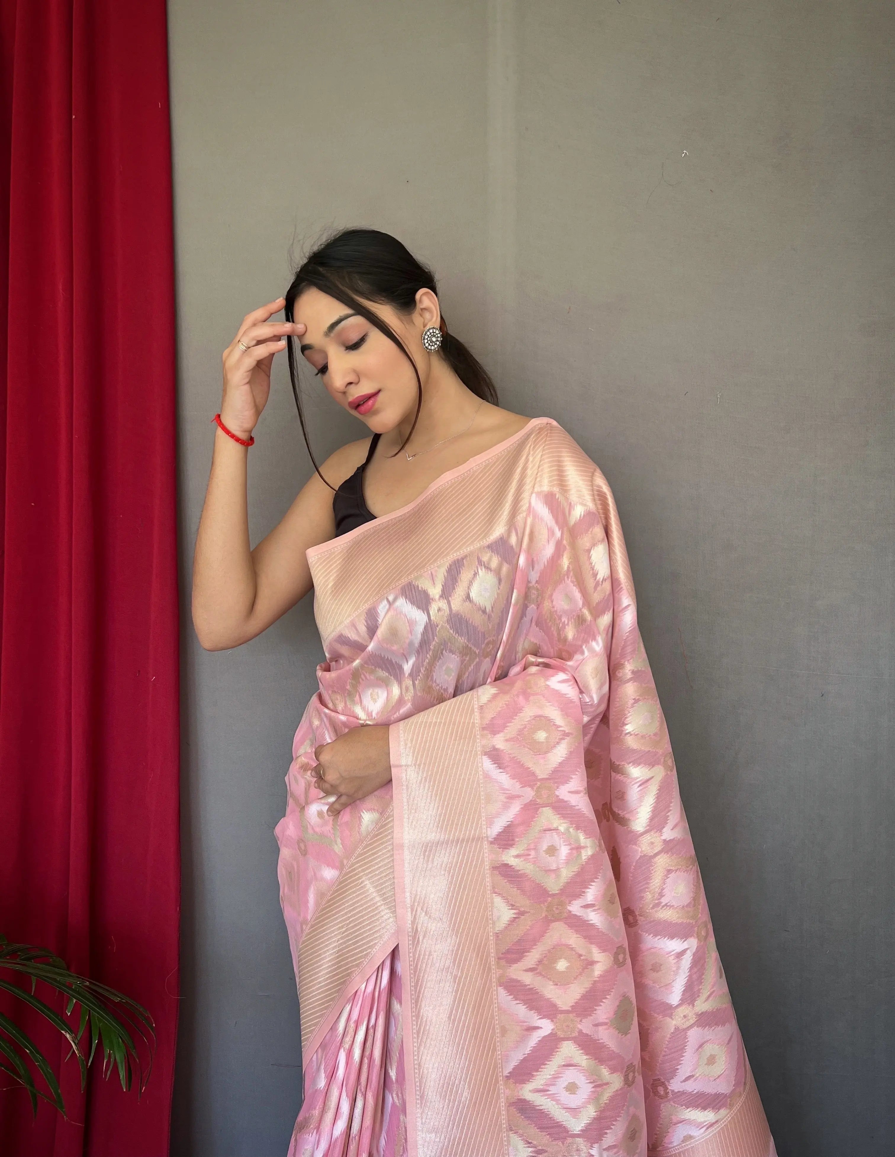 Muskaan Linen Ikat Woven Saree Baby Pink - Colorful Saree