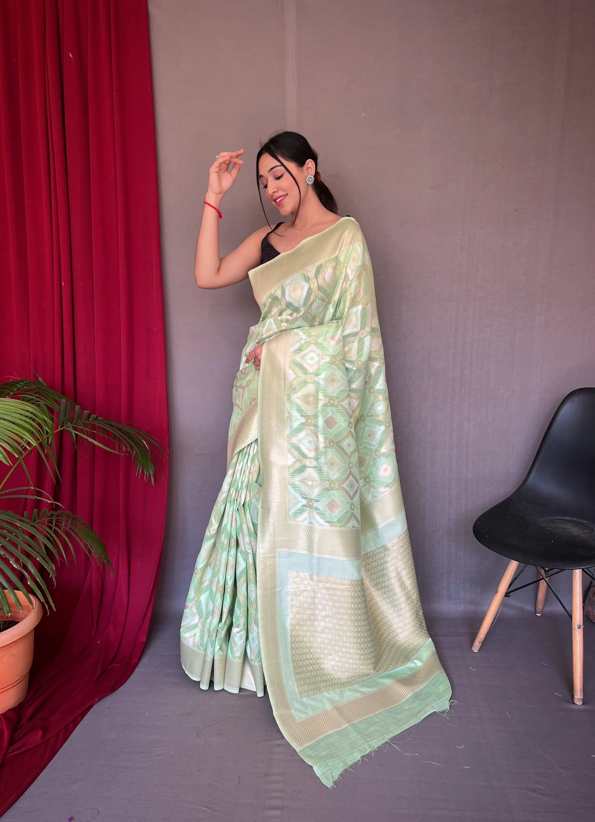 Muskaan Linen Ikat Woven Saree Pistachio Green - Colorful Saree