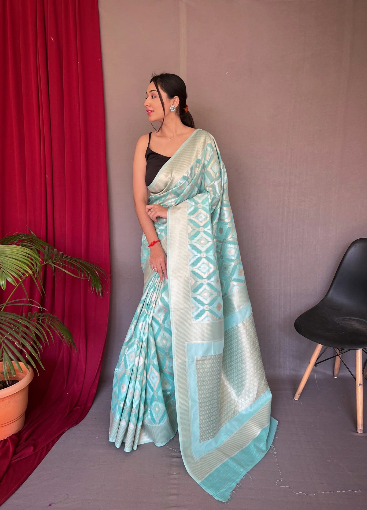 Muskaan Linen Ikat Woven Saree Turquoise - Colorful Saree