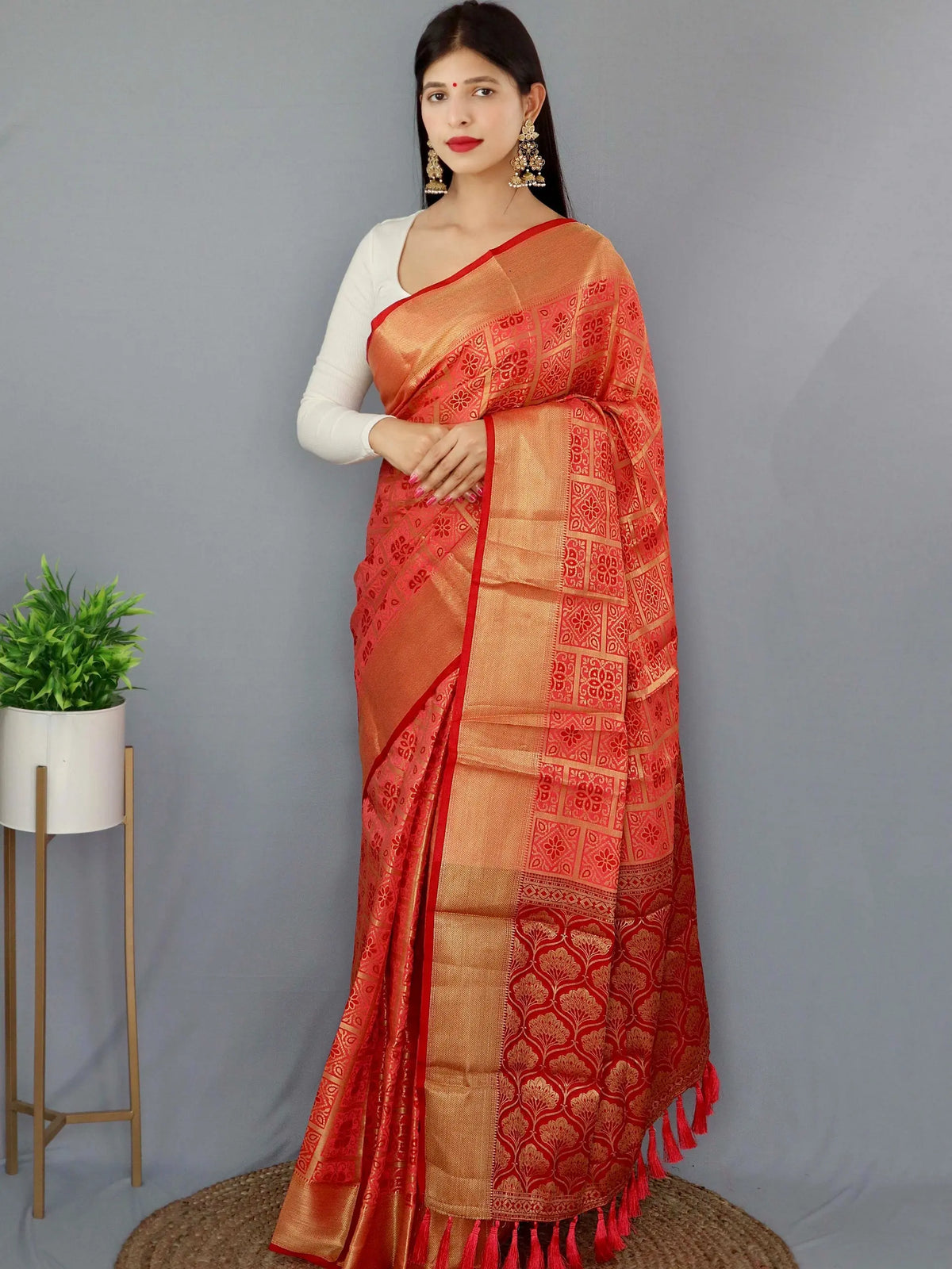 Patola Silk Peach with Pink - Colorful Saree