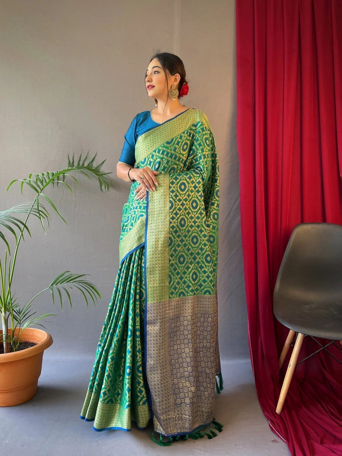 Patola Silk Woven Vol. 5 Contrast Green with Blue - Colorful Saree