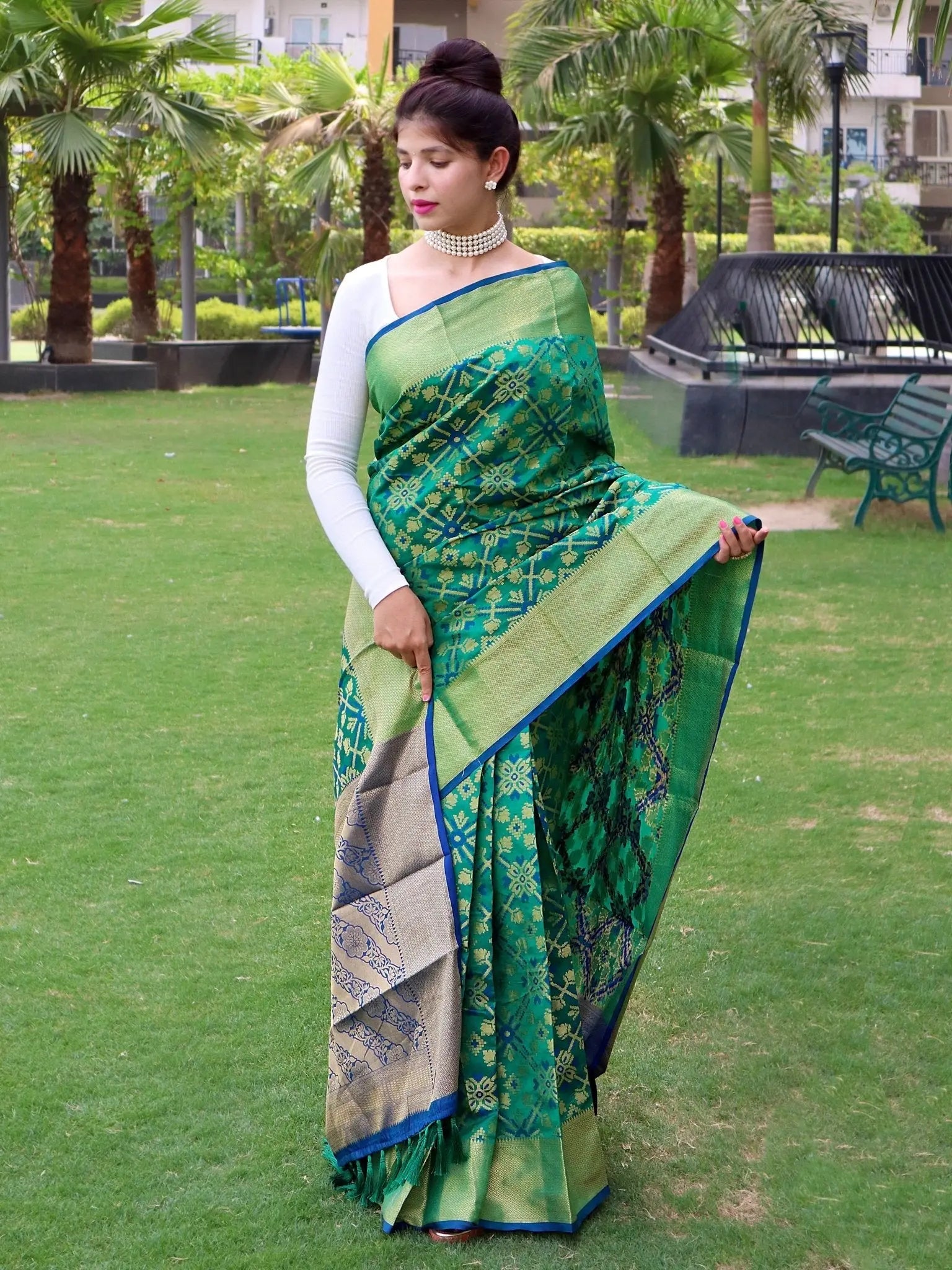 Patola Silk Woven Vol. 6 Contrast Green with Blue - Colorful Saree