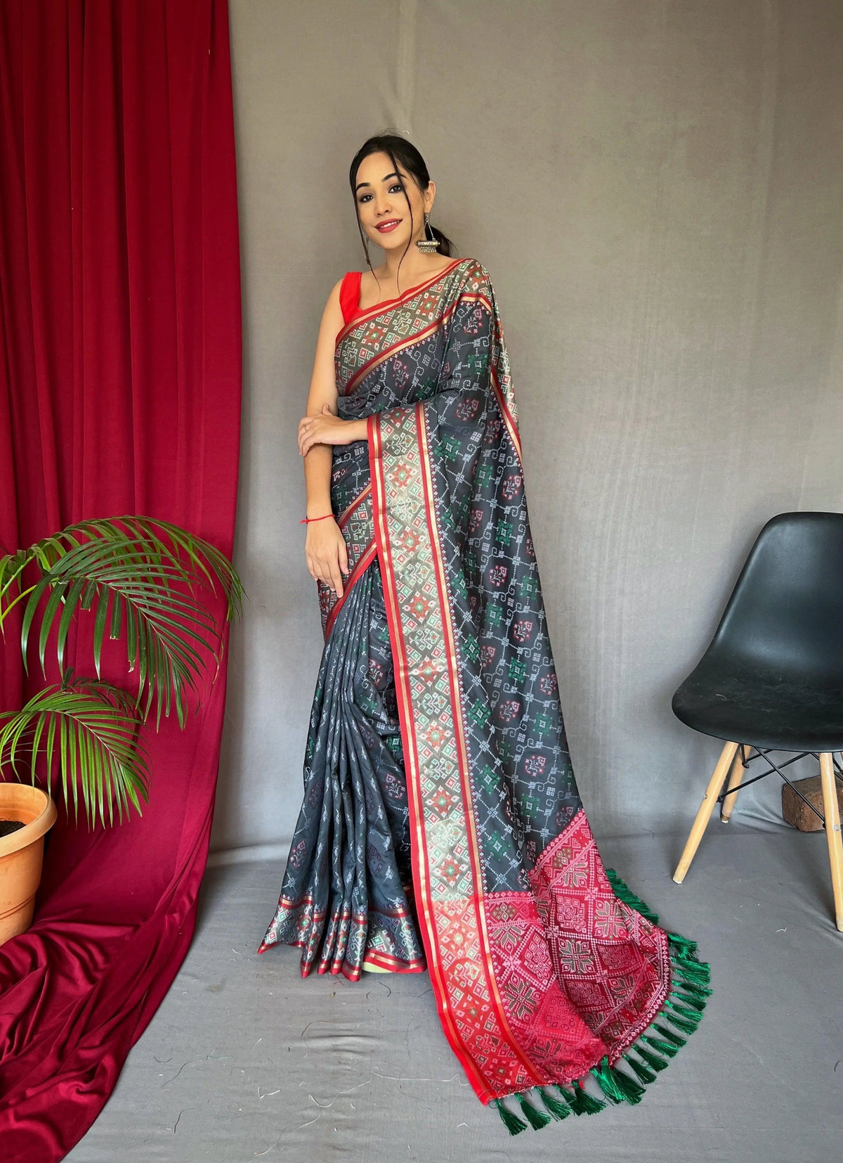 Rangeen Patola Contrast Woven Silk Saree Slate Grey - Colorful Saree