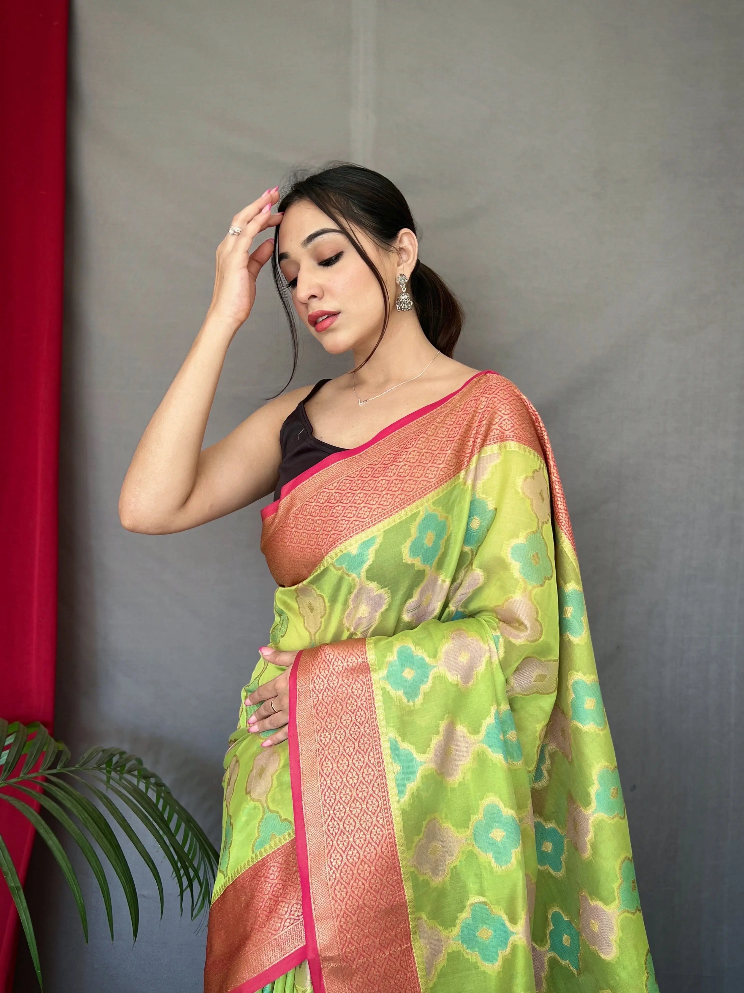 Rangkart Vol. 1 Organza Contrast Woven Saree Green - Colorful Saree