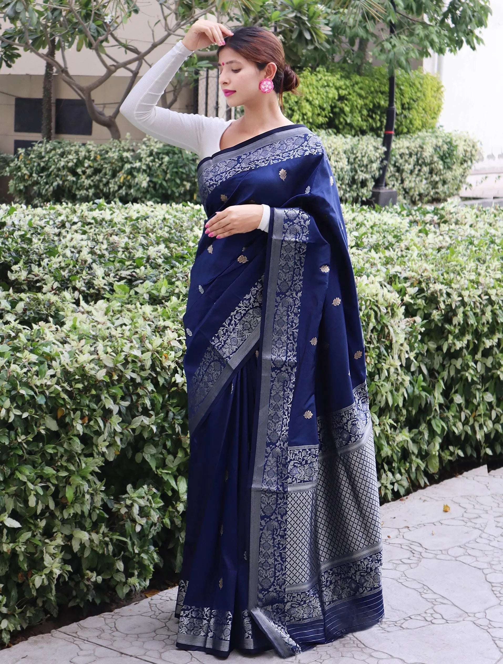 Riwaz Soft Silk Woven Navy Blue - Colorful Saree