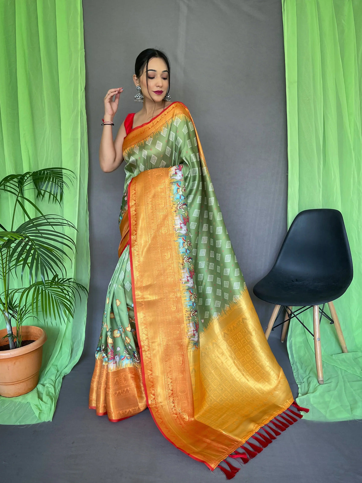 Shrikala Gala Bandhej Kalamkari Printed Woven Saree Flat Green - Colorful Saree