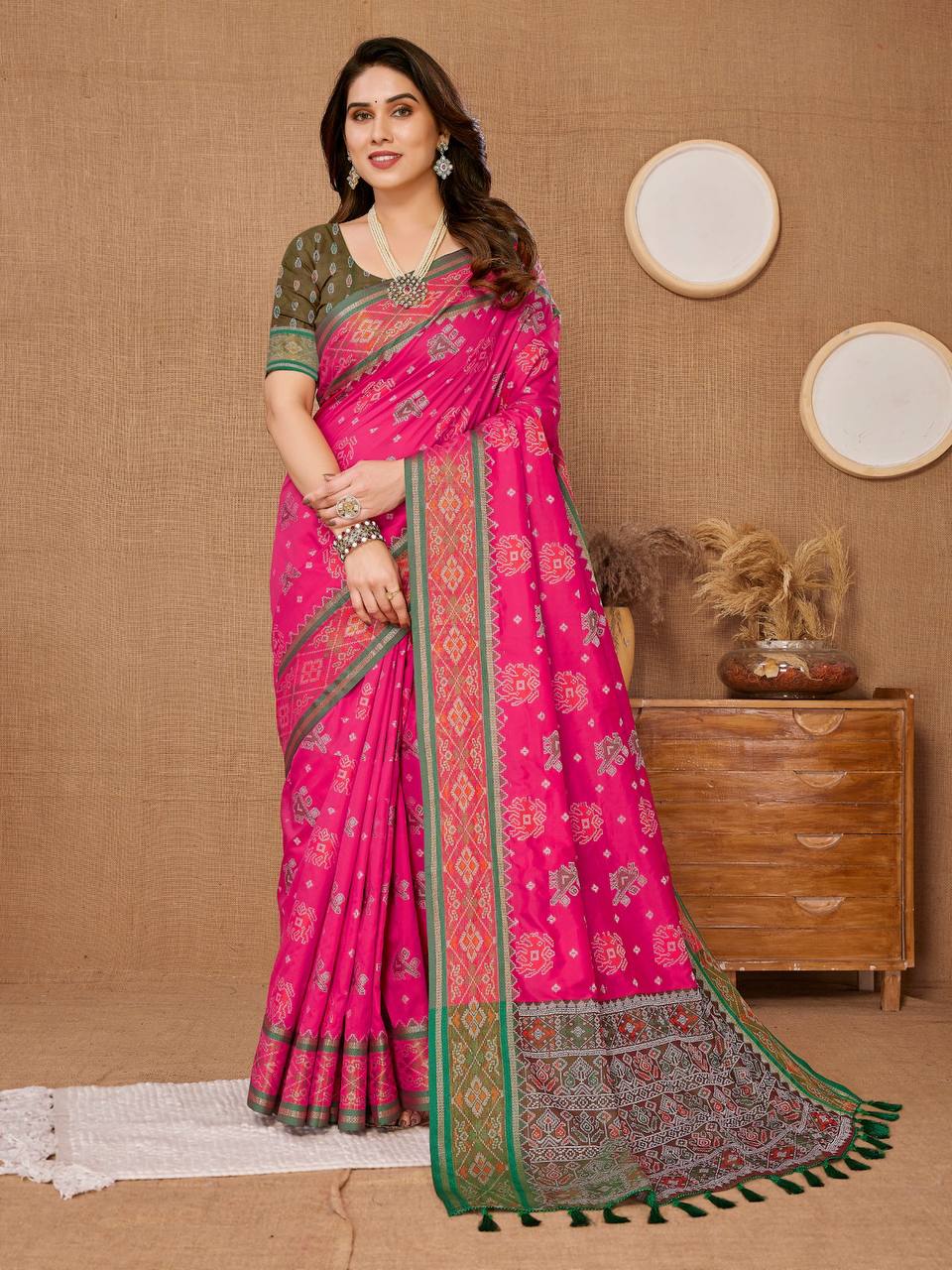 Authentic Patola pink Saree in Soft Banarasi Silk  Rapier Jacquard Work - Colorful Saree