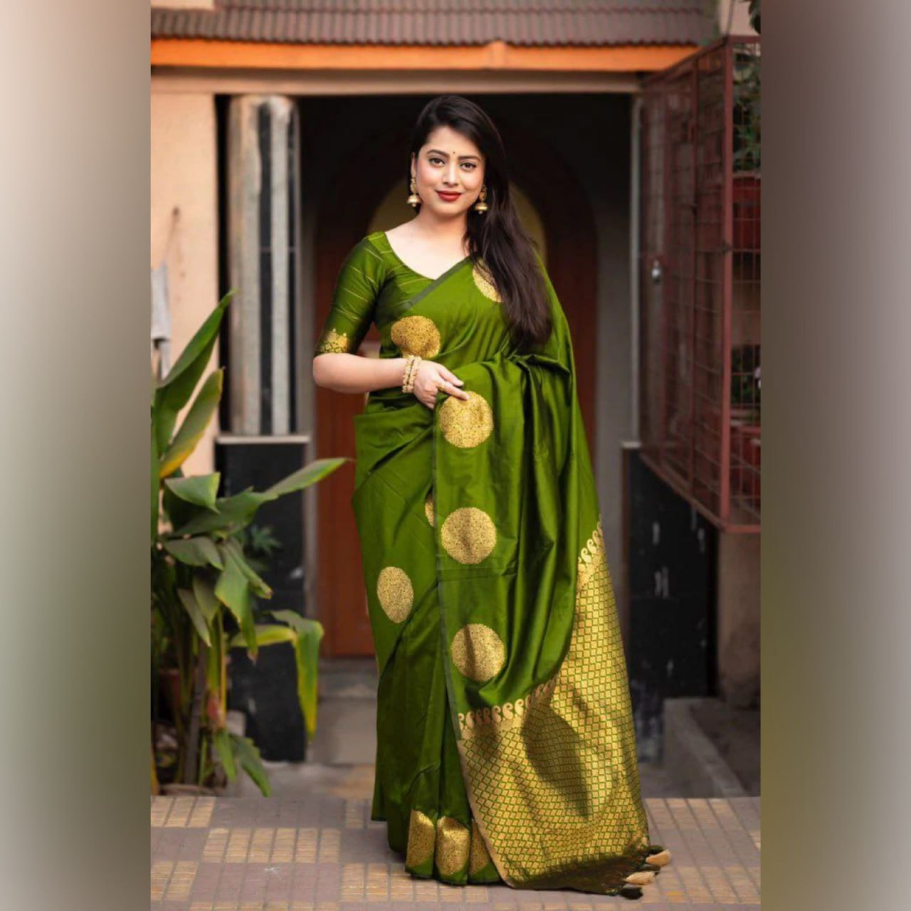 Banarasi Soft Silk Olive Green  Saree with Exquisite Gold Zari Weaving Colorful Saree