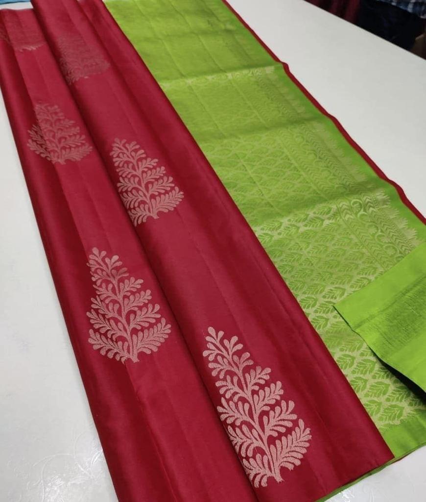 Banarasi Soft Silk Red Saree with Exquisite Gold Zari Weaving Colorful Saree