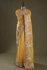 Dazzling Dolla Silk Saree: Exquisite Embroidery for Your Grand Entrance Colorful Saree