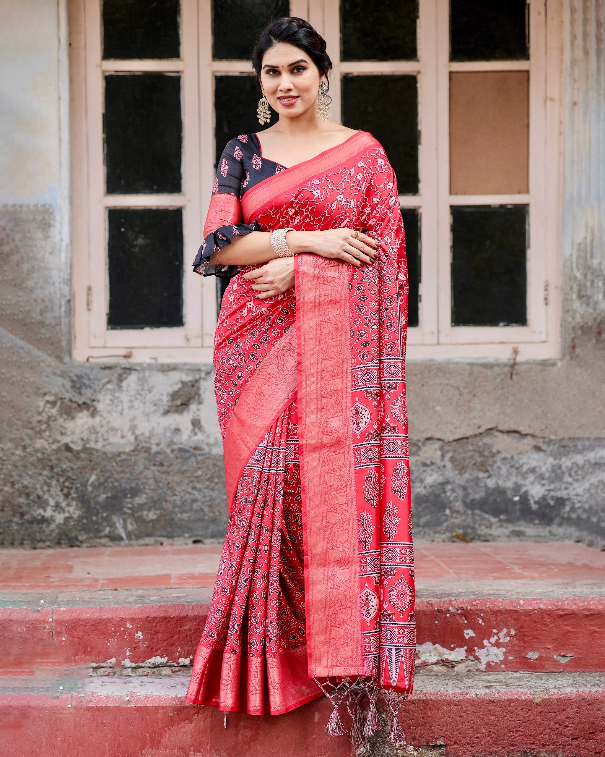 Digital Printed Pure Silk Saree with Rich Pallu and Brocade Blouse Colorful Saree