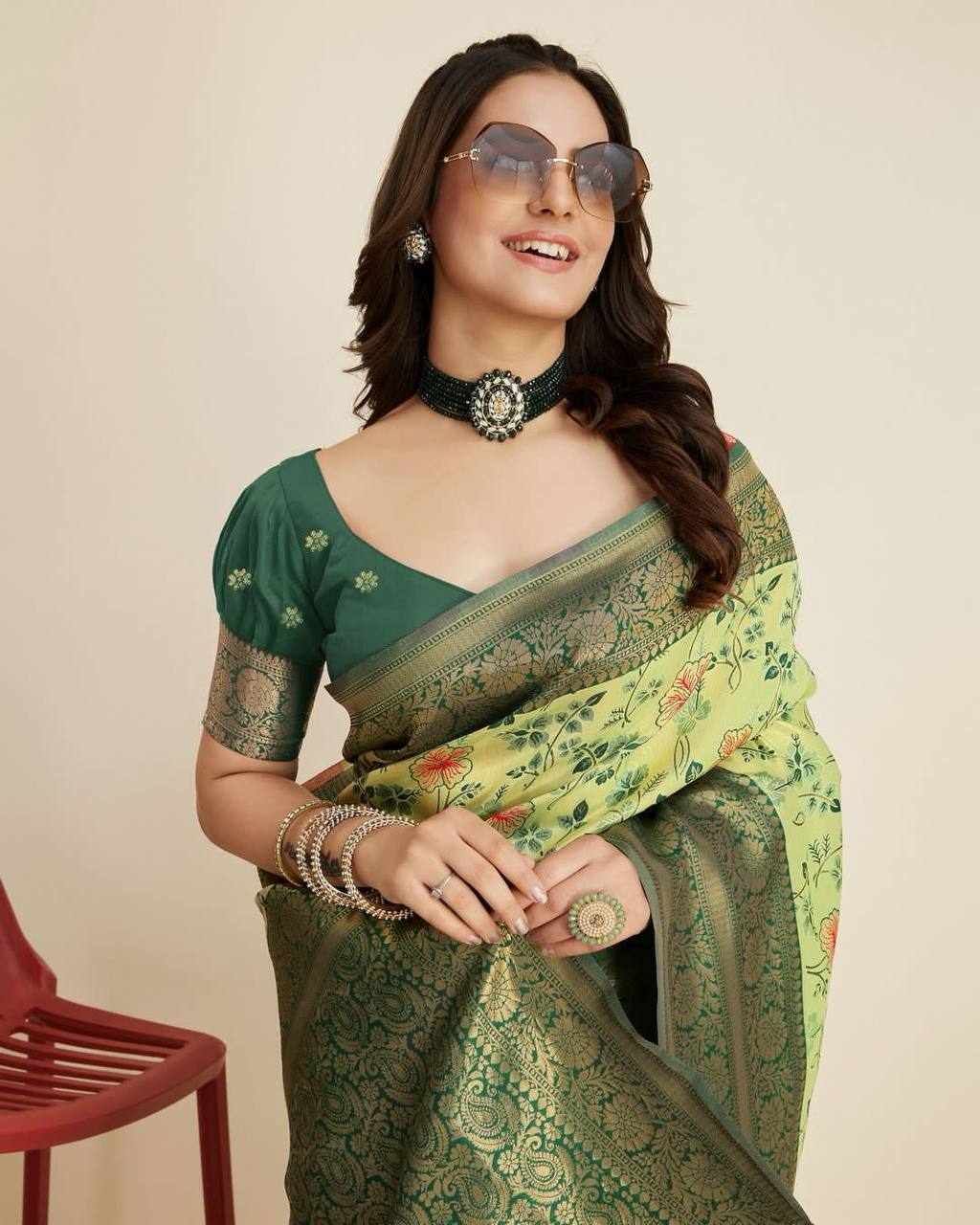 Exquisite Designer Green Saree in Soft Banarasi Silk with Jacquard & Rich Zari Work Colorful Saree