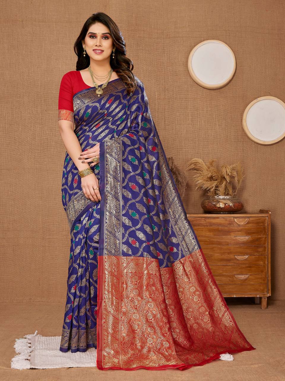 Luxurious Banarasi Silk Navy Blue Saree Fabric with Matching Kanjiwaram Blouse Piece Colorful Saree