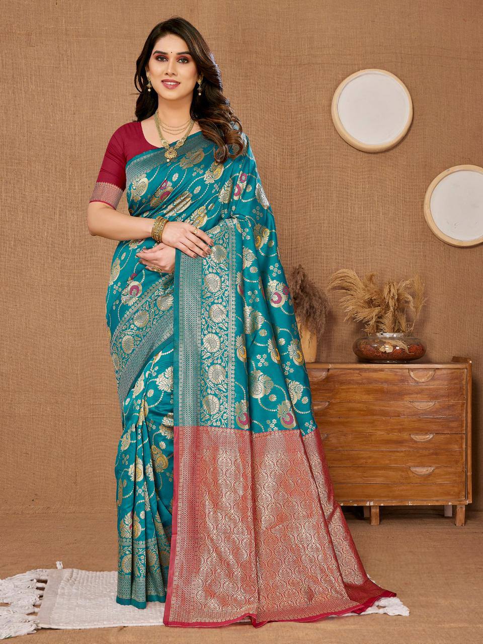 Luxurious Banarasi Silk Sky Blue Saree Fabric with Matching Kanjiram Blouse Piece Colorful Saree