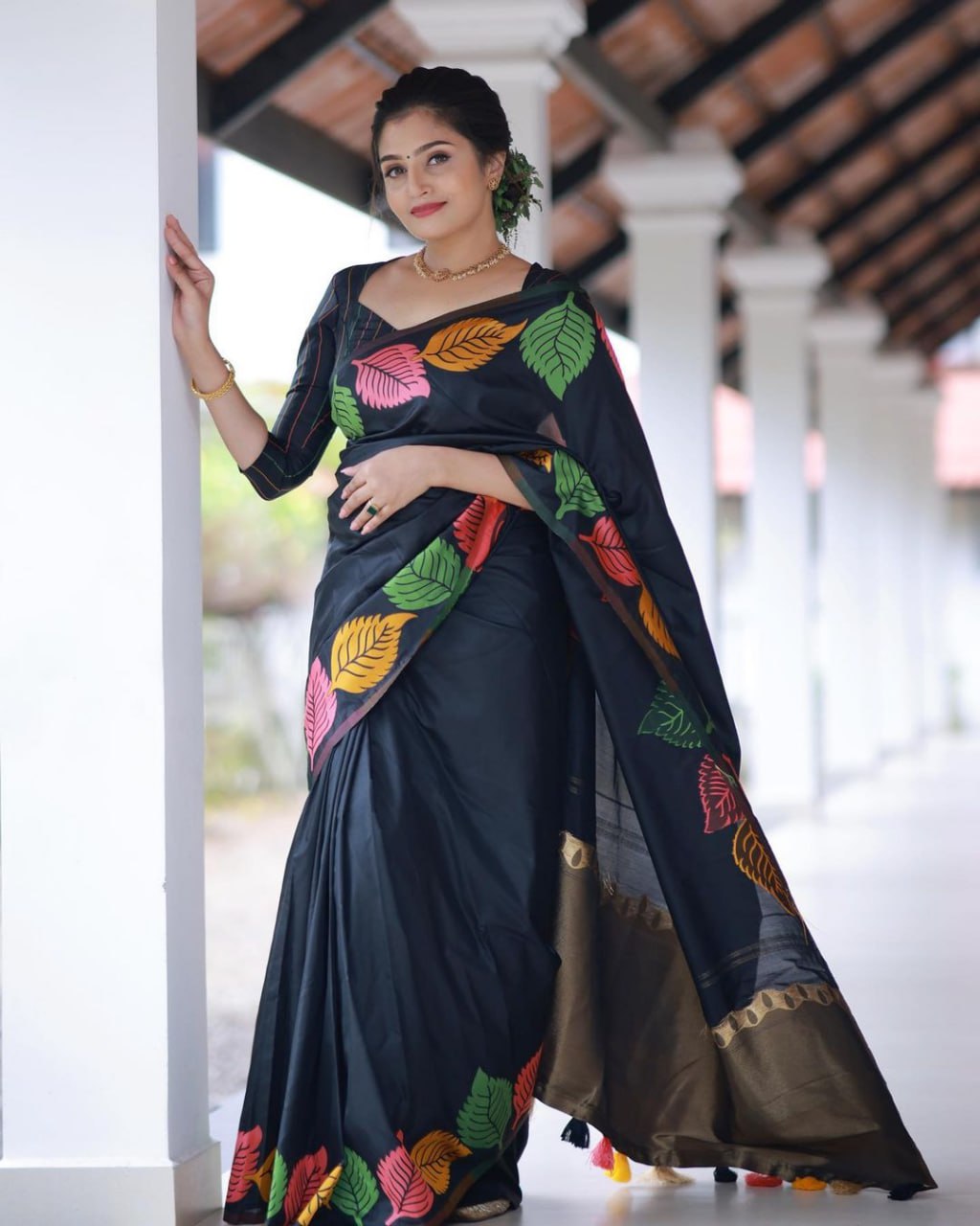 Luxurious Banarasi Soft Silk Black Saree with Zari Weaving Colorful Saree