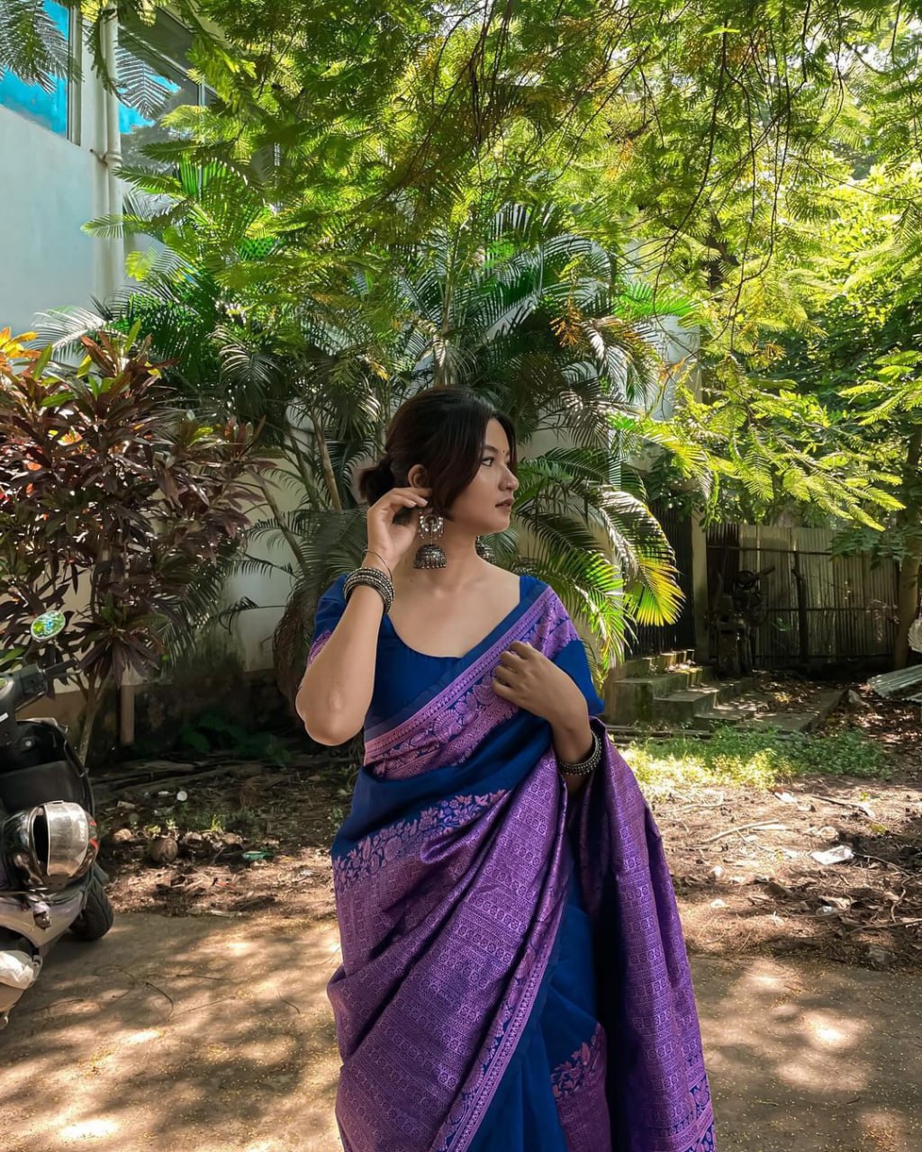 Pink Zari Woven Banarasi Soft Silk Saree with Blouse Colorful Saree