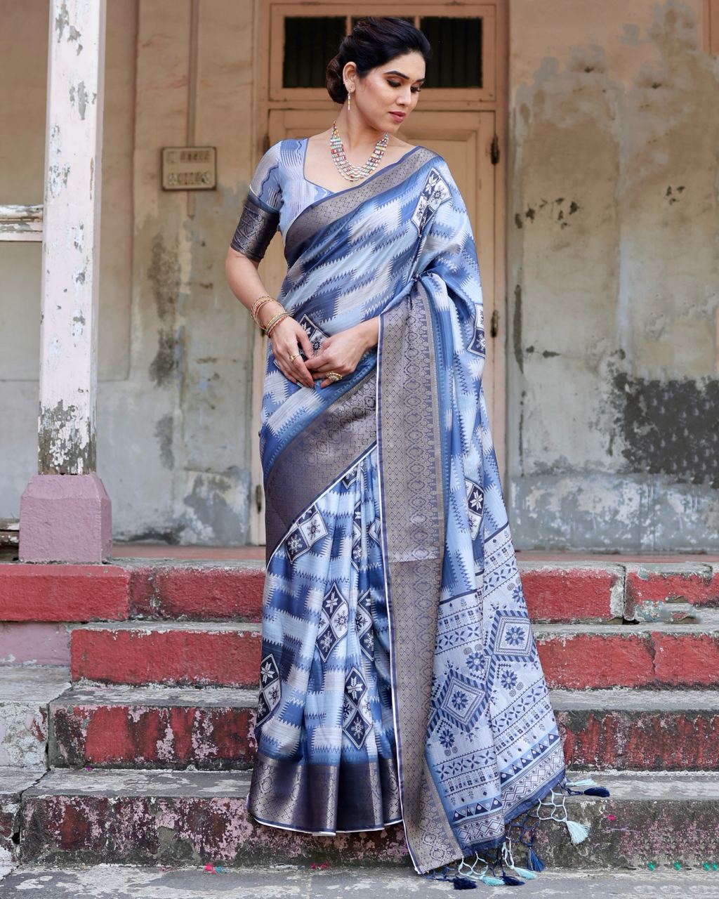 Pure Silk Digital Printed Blue Saree with Brocade Blouse Colorful Saree