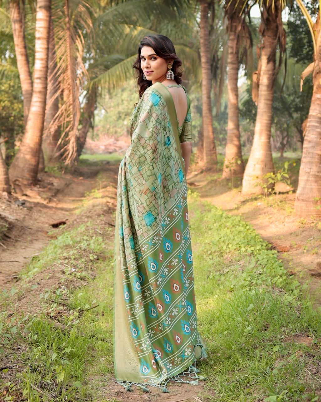 Pure Silk Digital Printed Green Saree with Brocade Blouse Colorful Saree