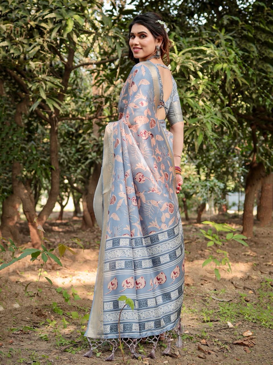 Pure Silk Digital Printed Grey Saree with Brocade Blouse Colorful Saree