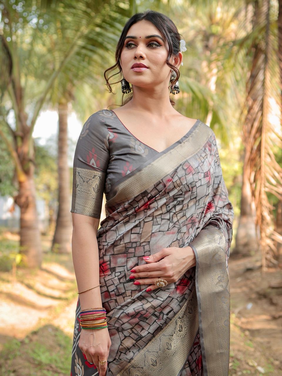 Pure Silk Digital Printed Grey Saree with Brocade Blouse Colorful Saree