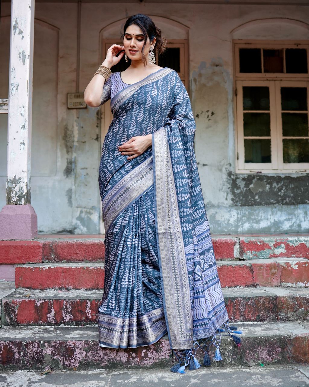 Pure Silk Digital Printed Navy Blue Saree with Brocade Blouse Colorful Saree