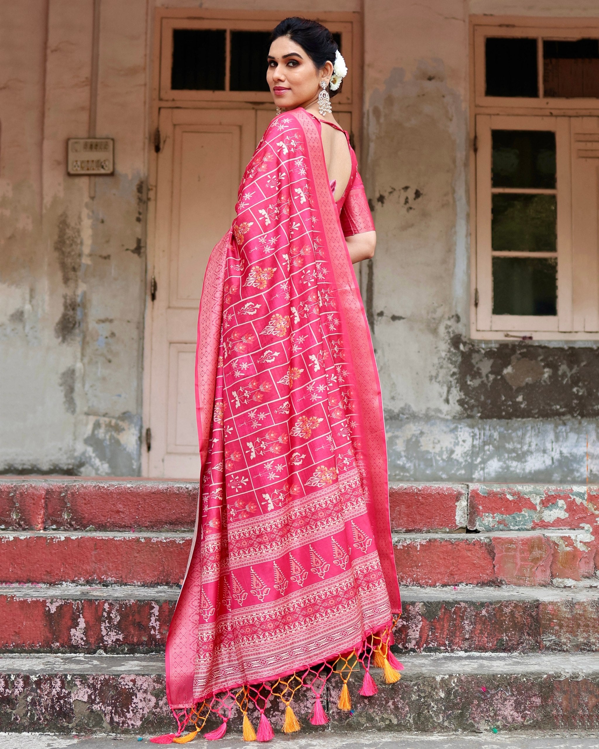 Pure Silk Digital Printed Pink Saree with Brocade Blouse Colorful Saree