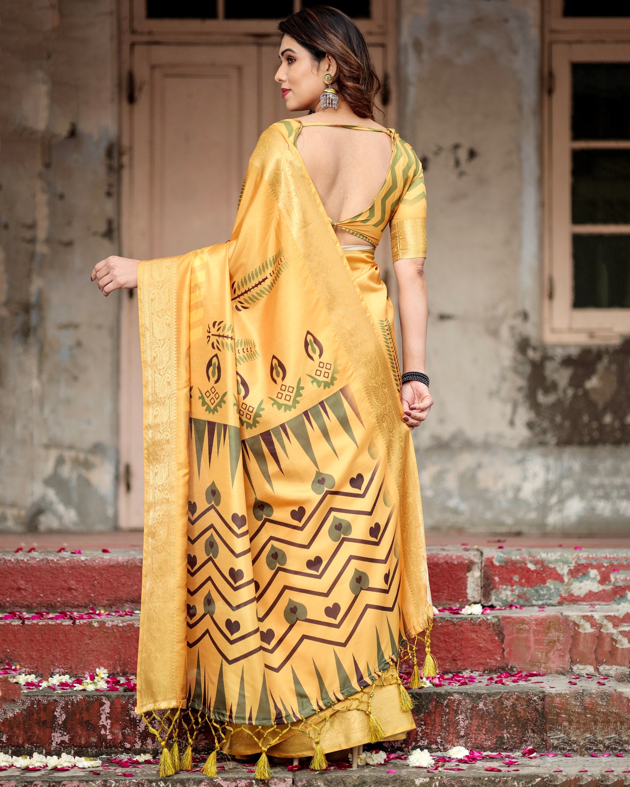 Pure Silk Digital Printed Saree with Brocade Blouse Colorful Saree