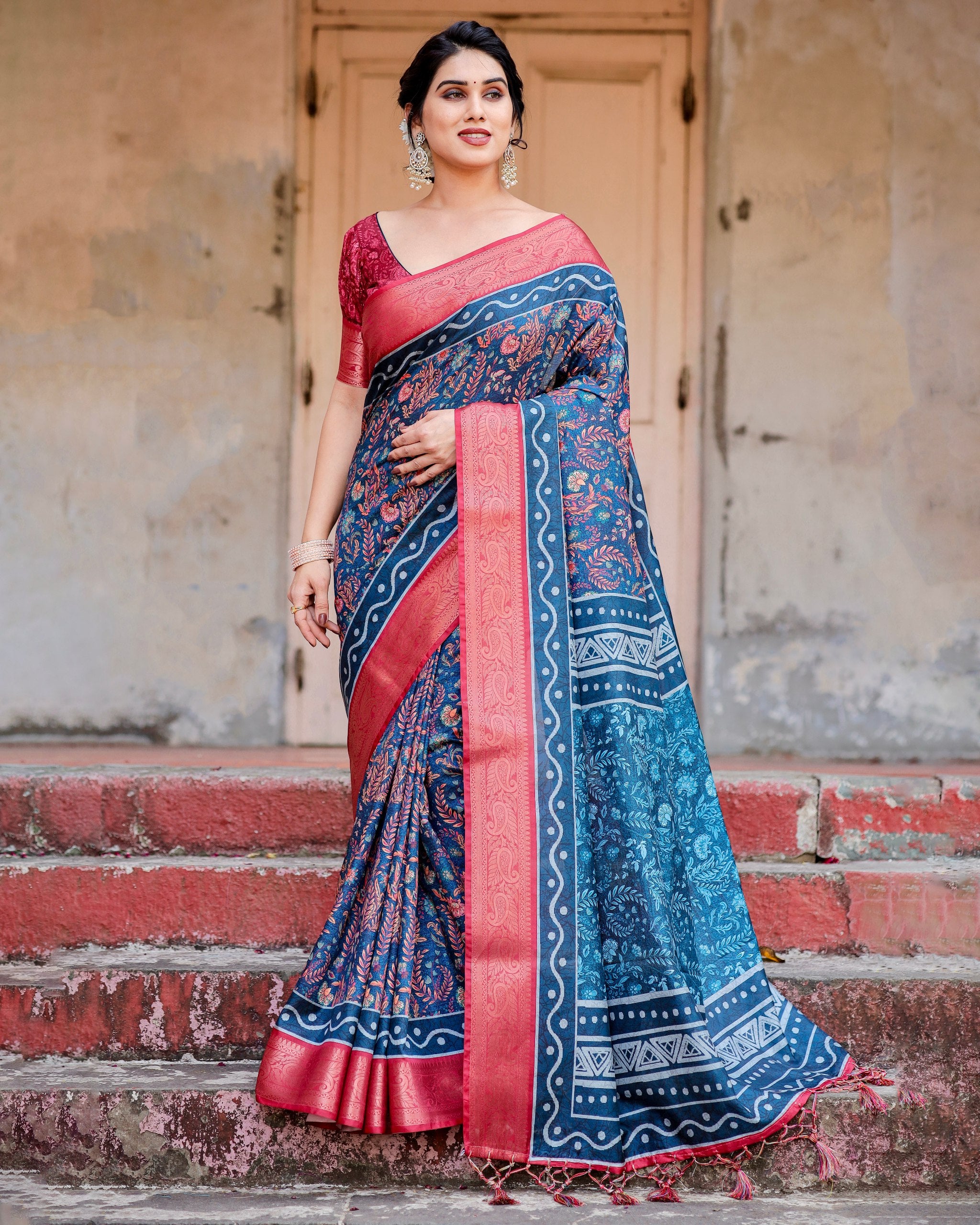 Pure Silk Saree with Rich Pallu, Brocade Blouse Colorful Saree