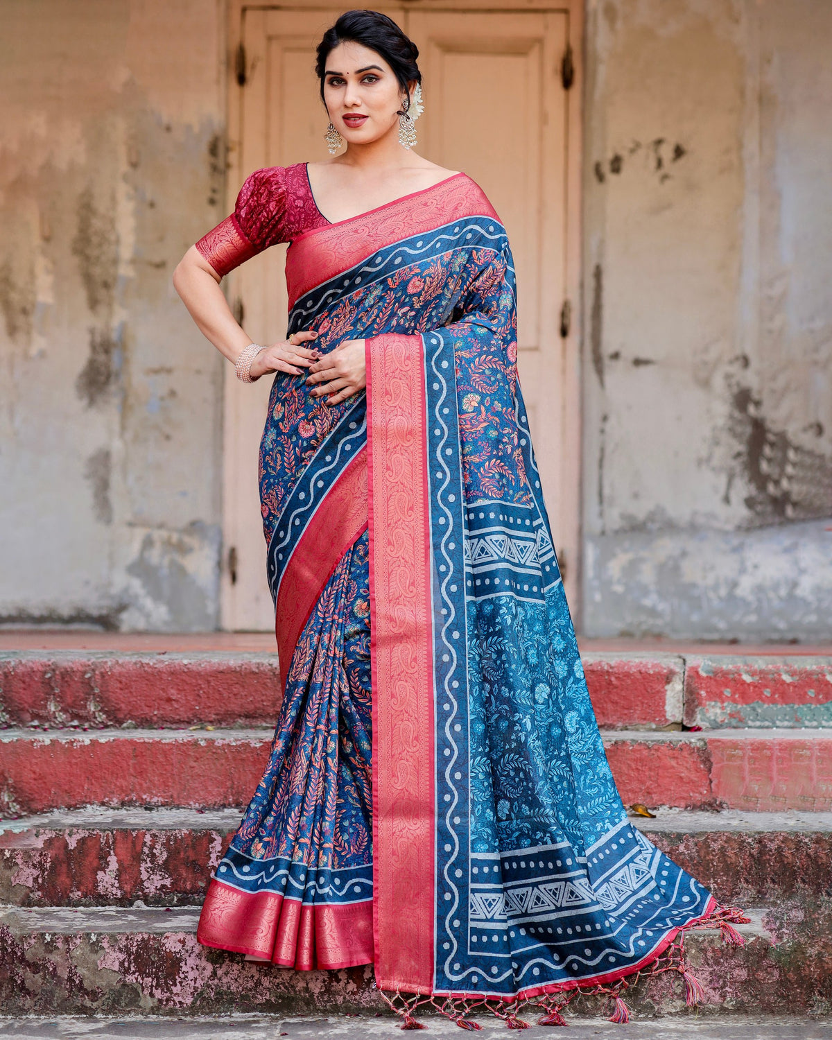 Pure Silk Saree with Rich Pallu, Brocade Blouse Colorful Saree