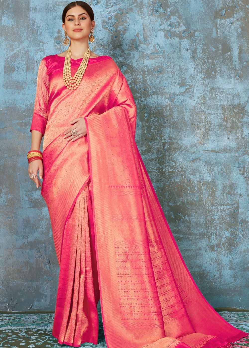 Fuscia Pink Handloom Weave Kanjivaram Silk Saree : Special Wedding Edition - Colorful Saree