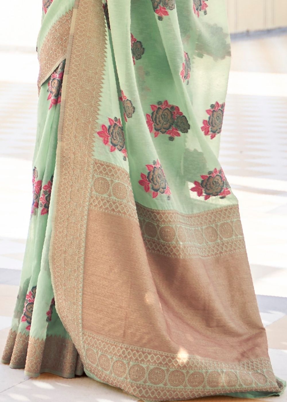 Pastel Green Linen Woven Silk Saree with Zari work on Border and Pallu - Colorful Saree