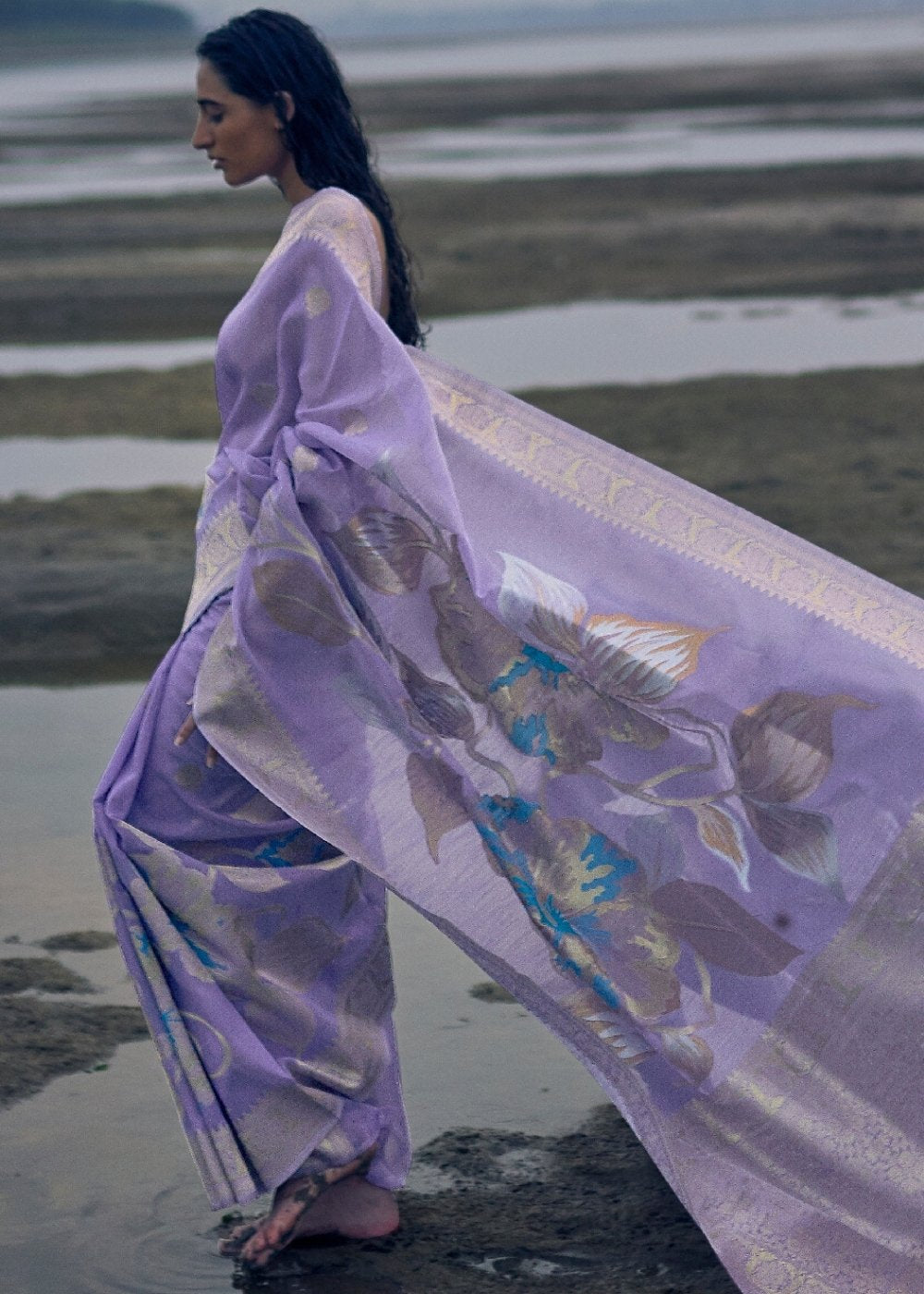Lavender Woven Linen Silk Saree with Floral Motif on Pallu and Border - Colorful Saree