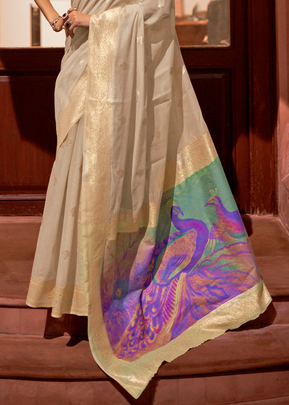 Ecru White Woven Chanderi Banarasi Fusion Silk Saree - Colorful Saree