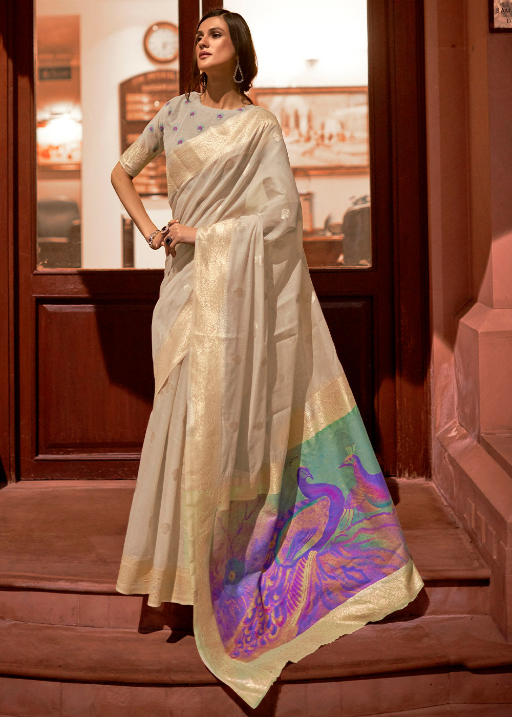 Ecru White Woven Chanderi Banarasi Fusion Silk Saree - Colorful Saree