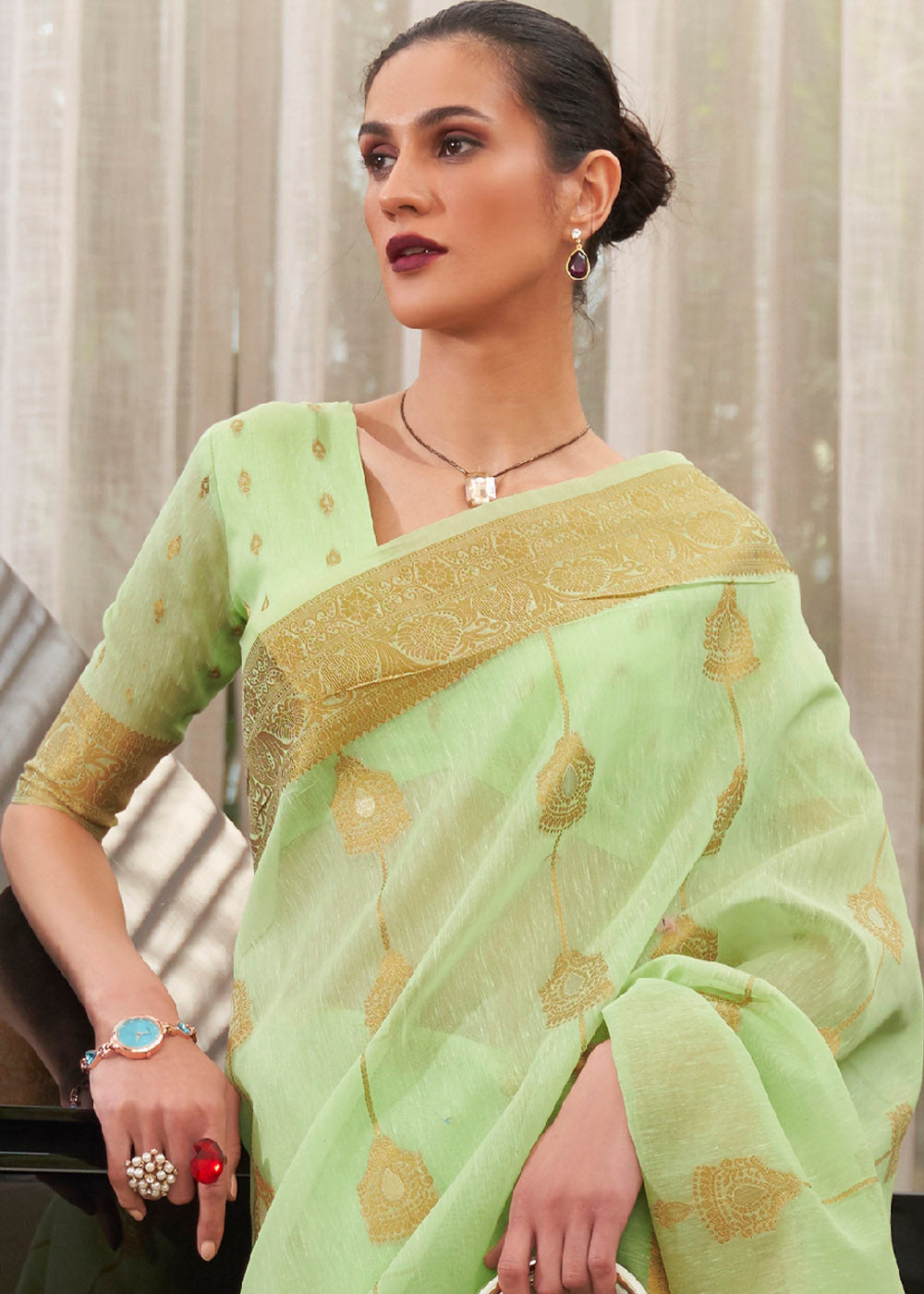 Kelly Green Copper Zari Woven Linen Silk Saree - Colorful Saree