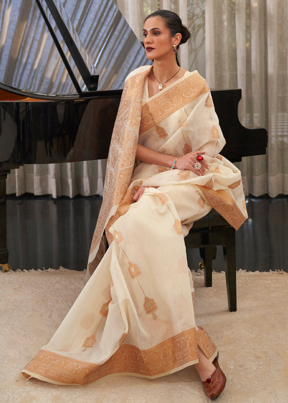 Ivory White Copper Zari Woven Linen Silk Saree - Colorful Saree