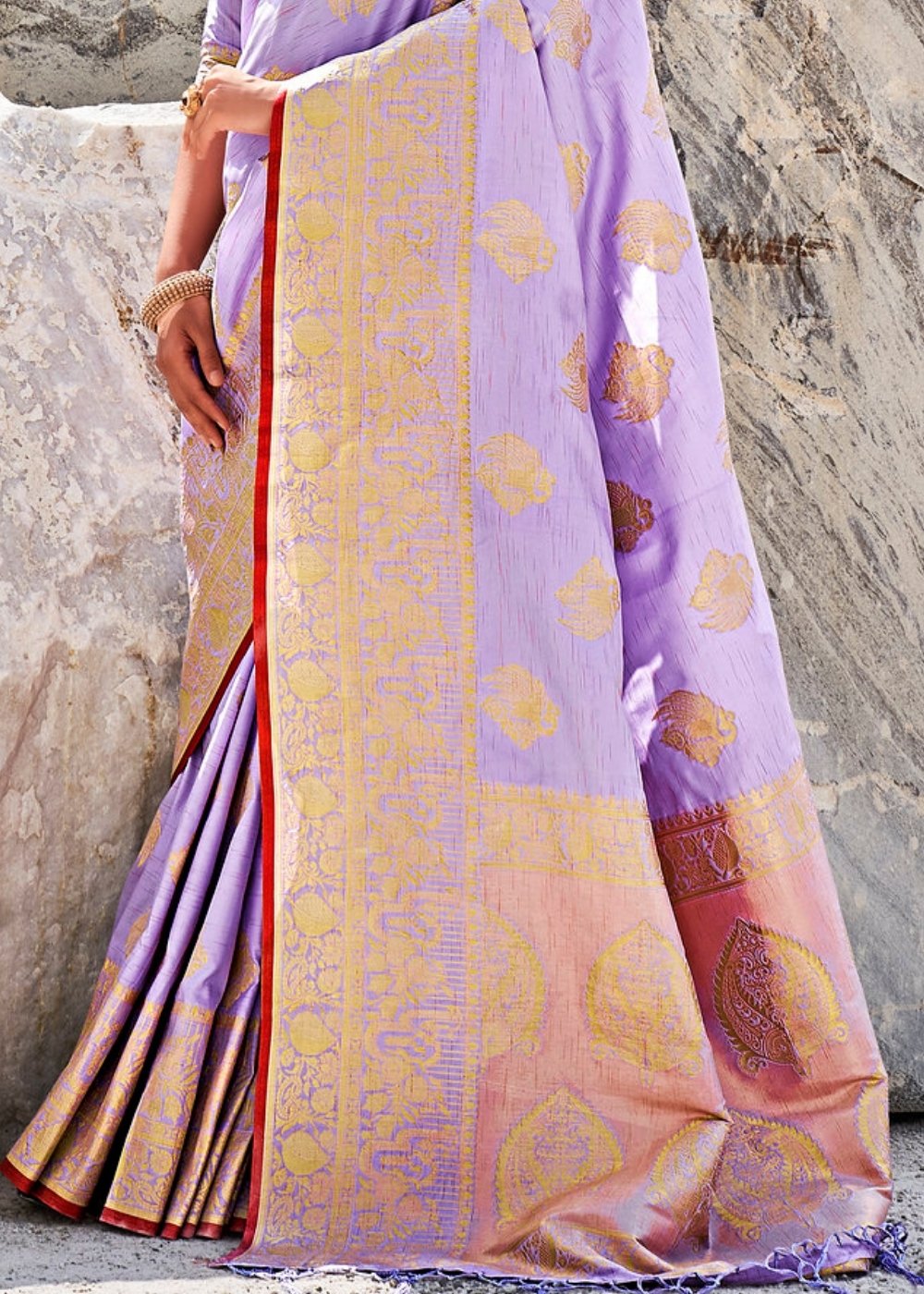 Orchid Purple Woven Designer Silk Saree with Butti overall - Colorful Saree