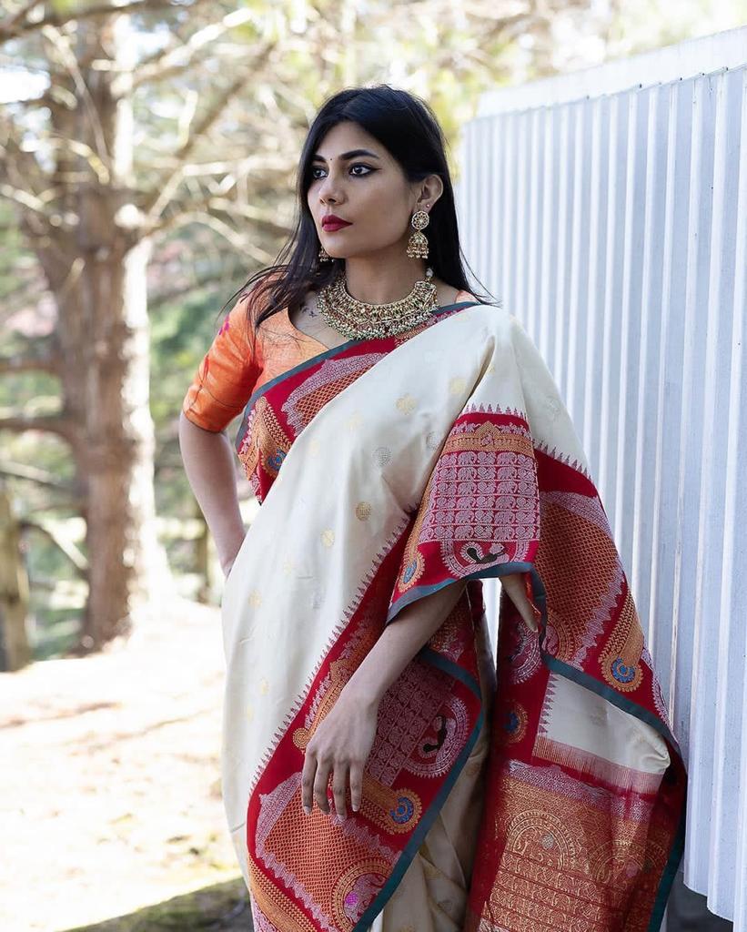 Classic Off White Soft Banarasi Silk Saree With Beauteous Blouse Piece - Colorful Saree