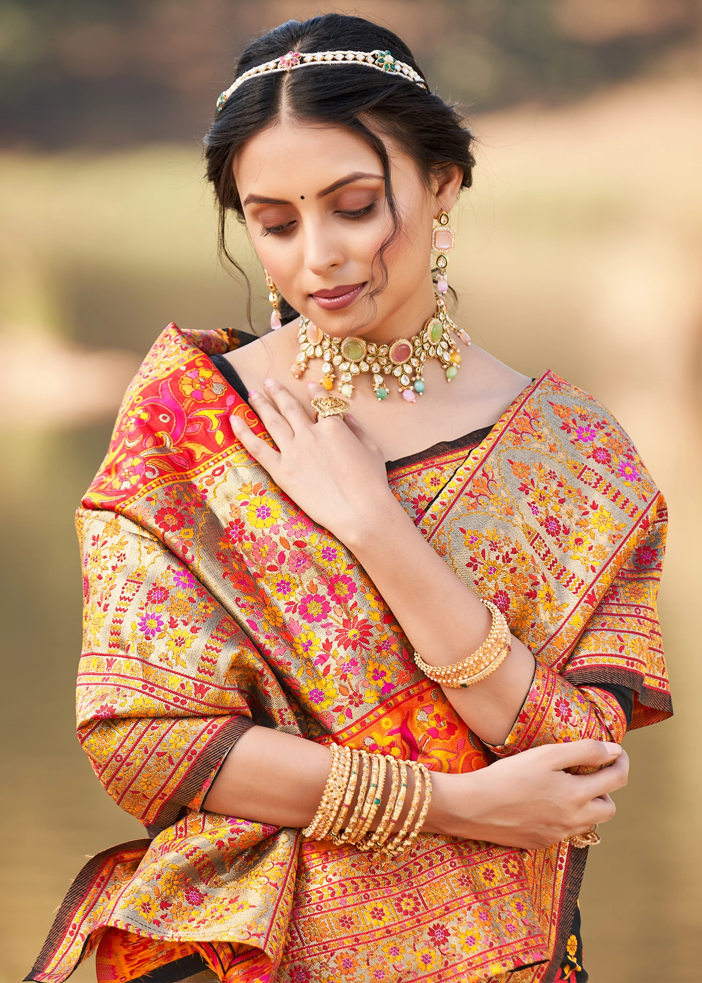 Fantabulous Black Pashmina saree With Snappy Blouse Piece - Colorful Saree