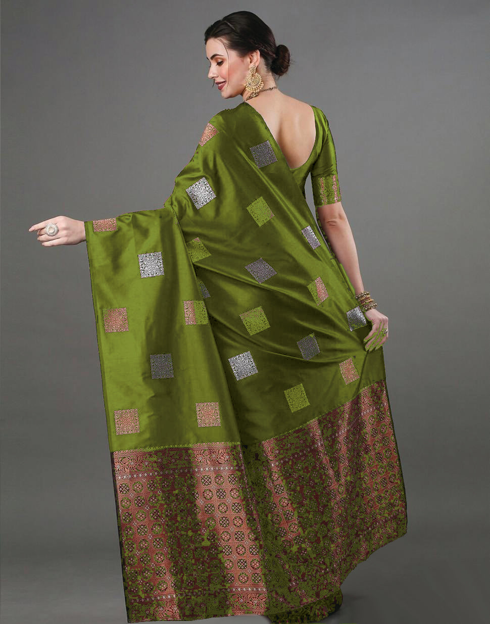 Eloquence Green Soft Silk Saree With Demure Blouse Piece - Colorful Saree