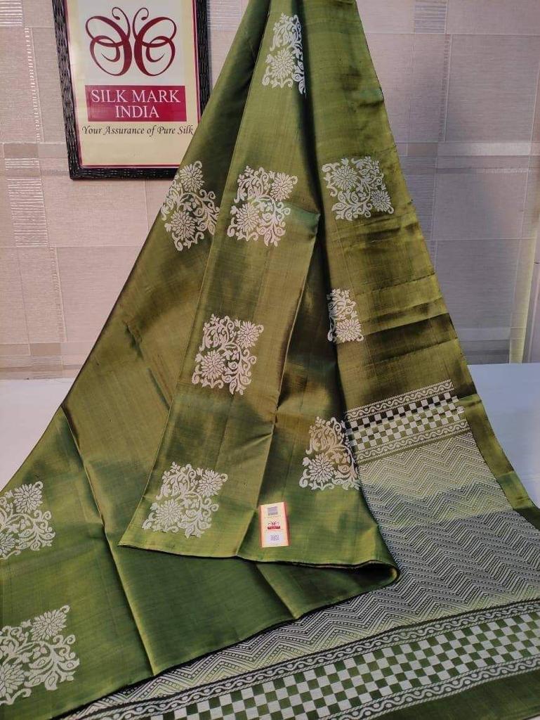 Delightful Green Soft Silk Saree With Admirable Blouse Piece - Colorful Saree