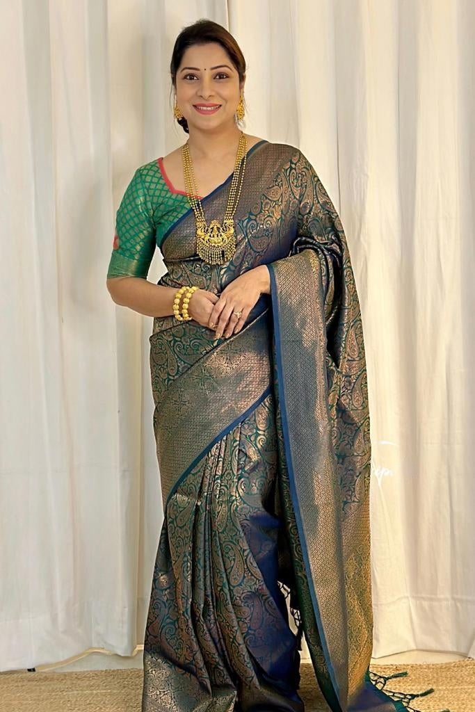 Beleaguer Green Soft Silk Saree With Elision Blouse Piece - Colorful Saree