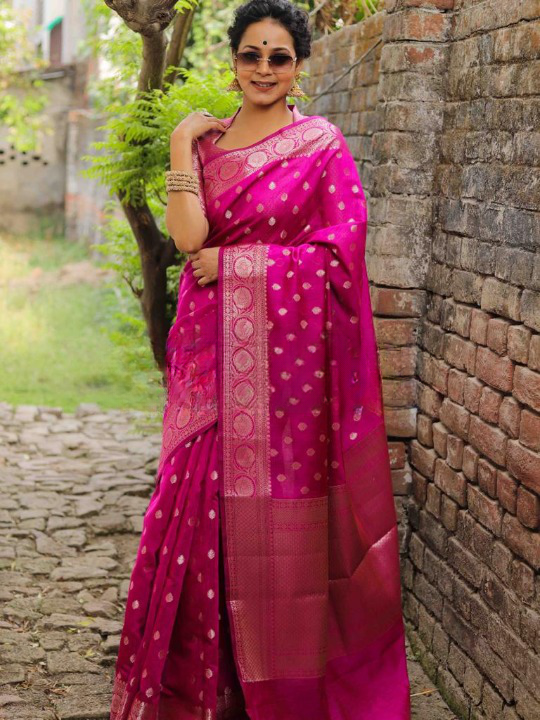 Epiphany Dark Pink Soft Silk Saree With Eloquence Blouse Piece - Colorful Saree