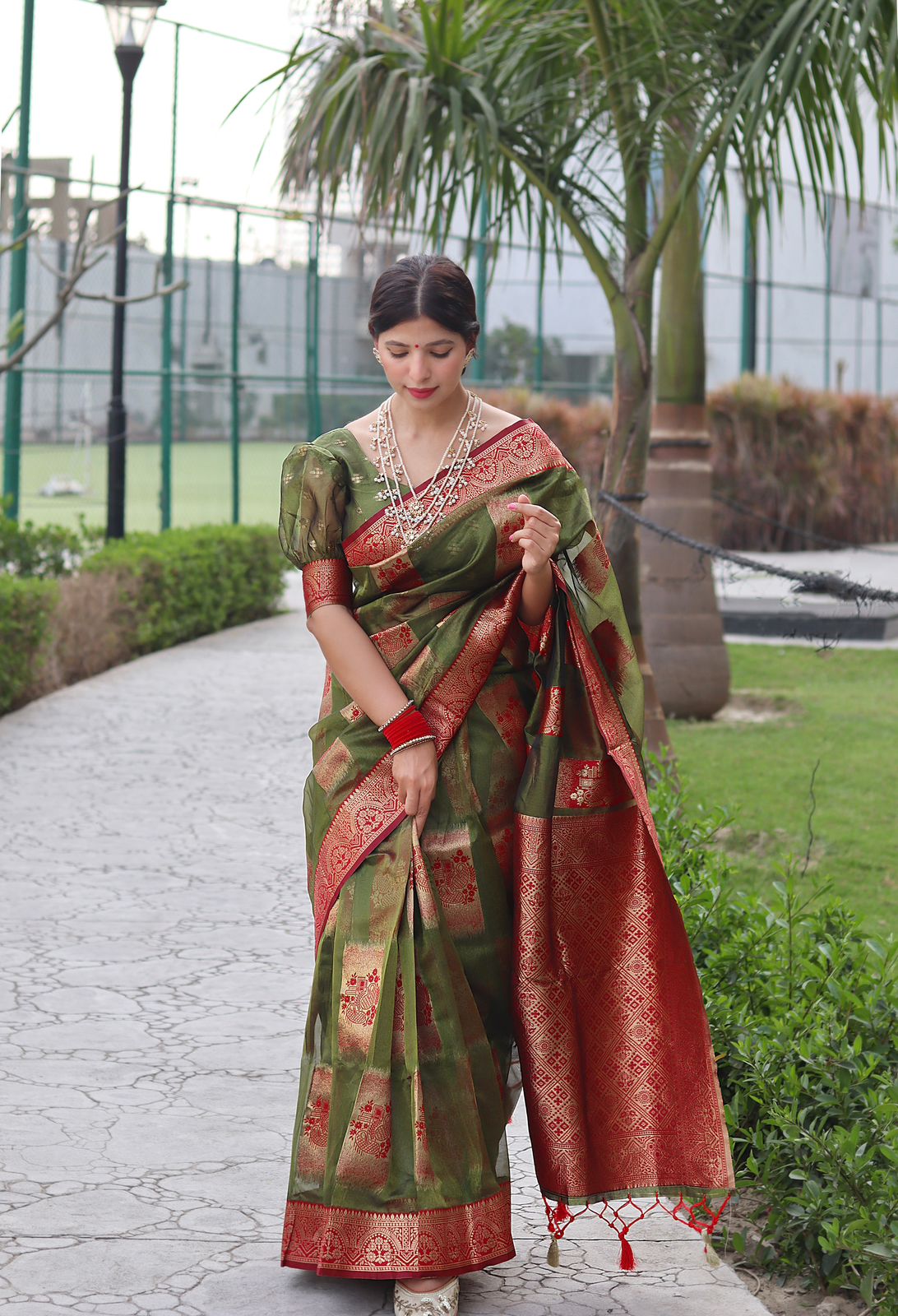 Trendy Green Organza Silk Saree With Dazzling Blouse Piece - Colorful Saree