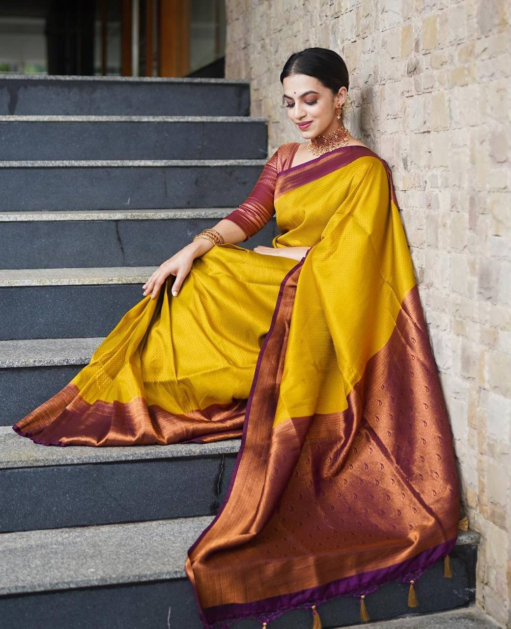 Lissome Golden Soft Kanjivaram Silk Saree With Moiety Blouse Piece - Colorful Saree