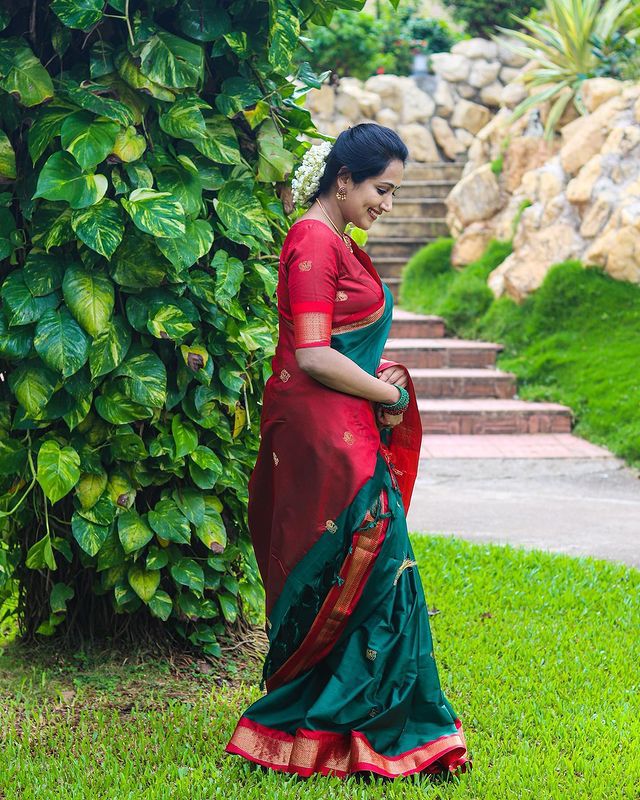 Outstanding Rama Soft Banarasi Silk Saree With Precious Blouse Piece - Colorful Saree