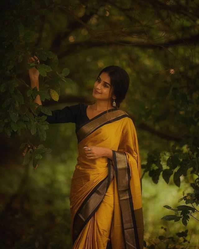 Elegant Yellow Soft Banarasi Silk Saree With Staring Blouse Piece - Colorful Saree
